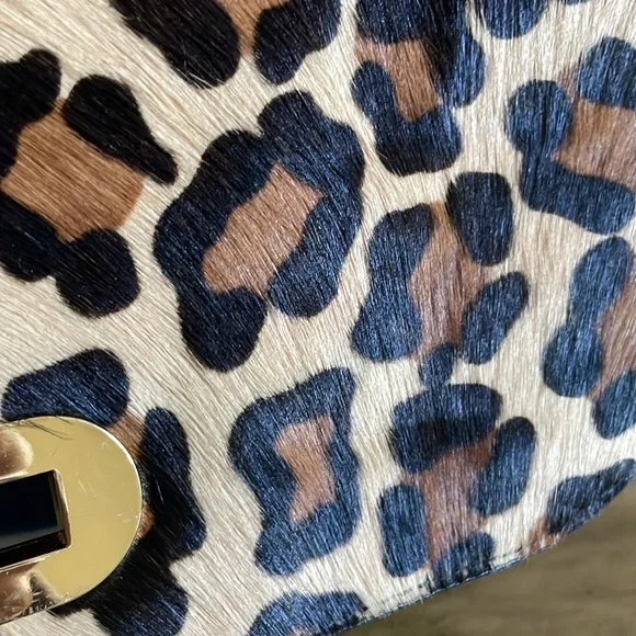 Leopard Print and Black Leather Shoulder Bag. Badgley Mischka Coralie Calfhair. - Picture 6 of 13